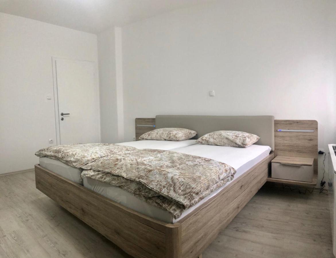 Apartments Andrej - OПтуй Екстер'єр фото